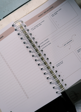 Load image into Gallery viewer, The Academic Planner 2025/26
