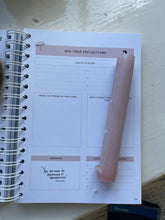 Load image into Gallery viewer, The Yearly Planner 2026 Pre Order