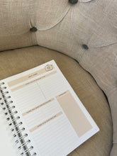 Load image into Gallery viewer, The Yearly Planner 2026 Pre Order
